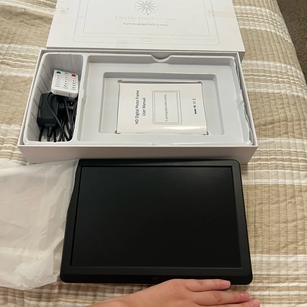 Digital Photo Frame